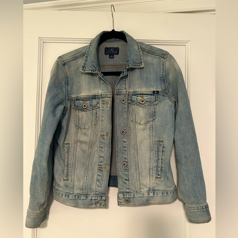 Lucky Brand jean jacket size small